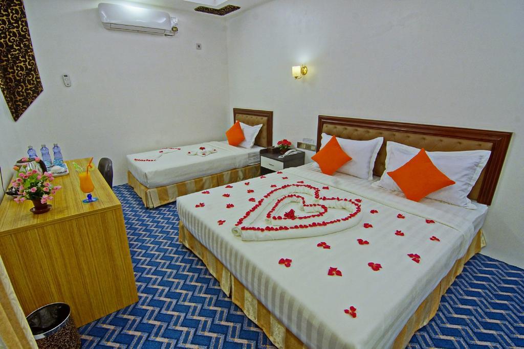 Perfect Hotel Mandalay Eksteriør billede