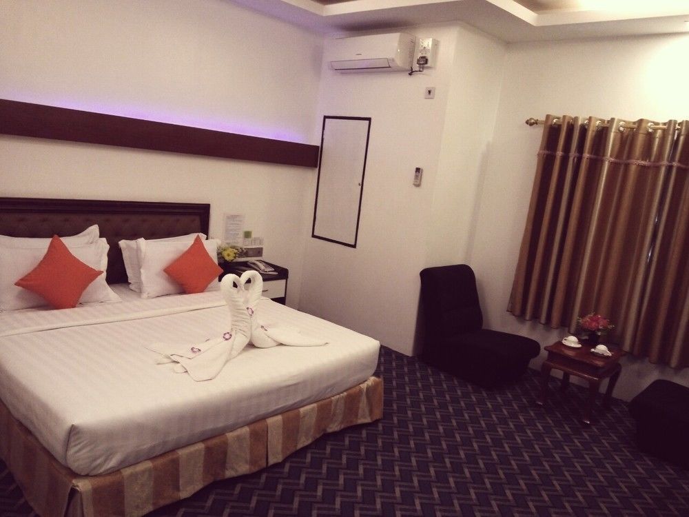 Perfect Hotel Mandalay Eksteriør billede