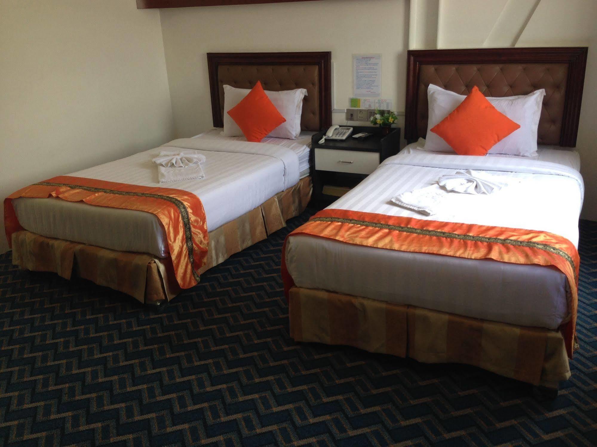 Perfect Hotel Mandalay Eksteriør billede