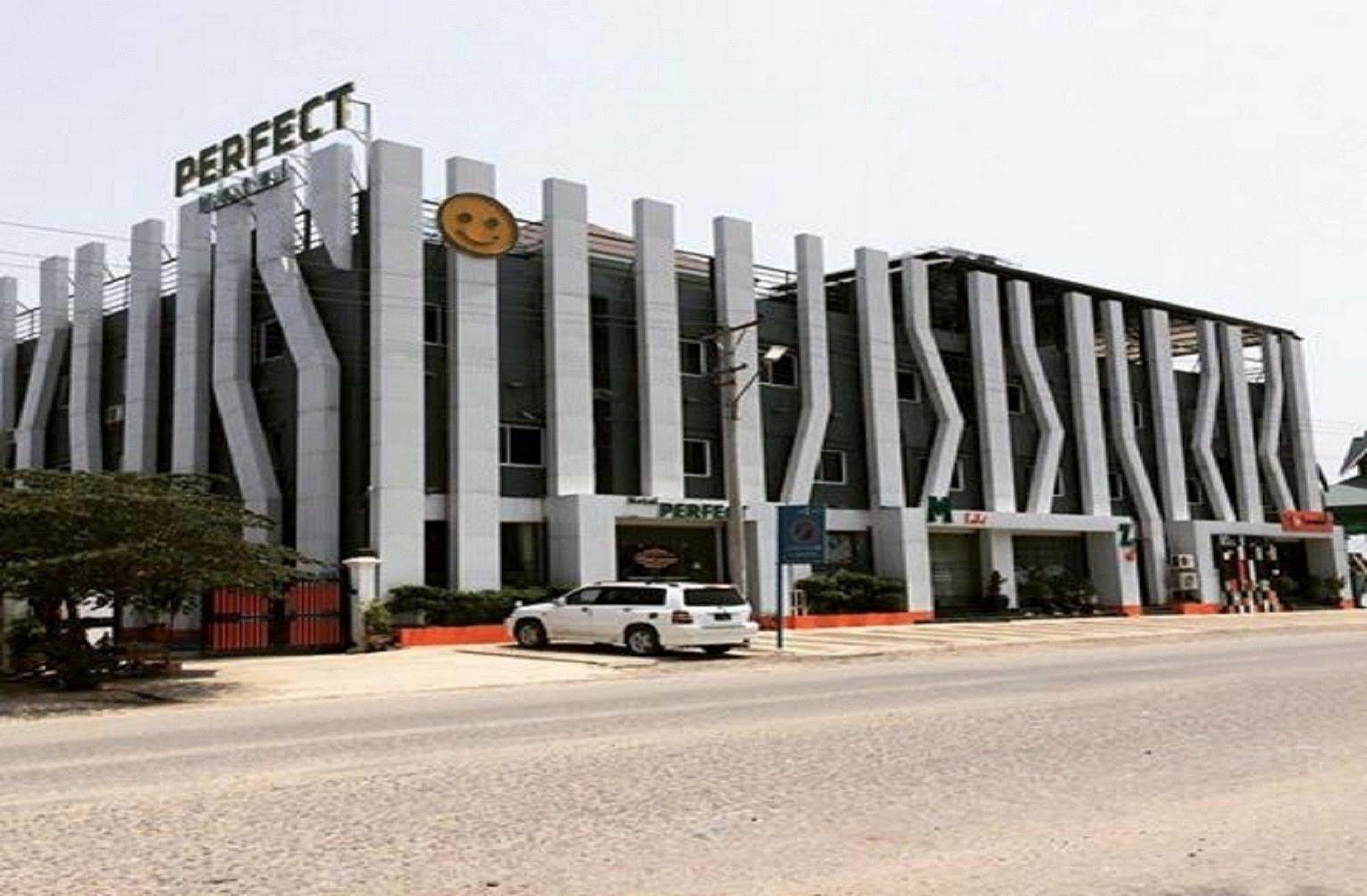 Perfect Hotel Mandalay Eksteriør billede